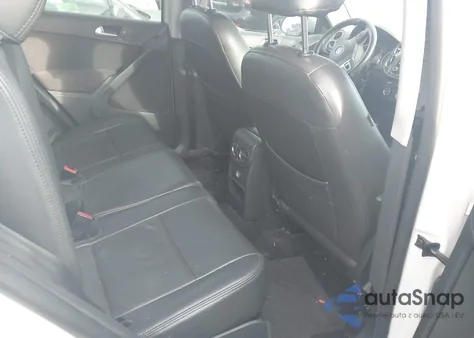 2013 Volkswagen Tiguan S z USA, uszkodzony, nr VIN WVGAV7AX4DW555154